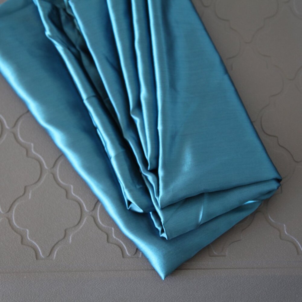 Teal Polyester Table Cloth - Picture 11 of 15